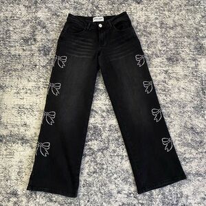 NWOT GOGO Black Flare Jeans with Bow Accents